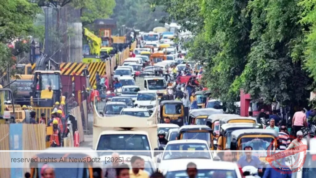 Sinhagad Road Miseries: slipper roads, ruptured chambers turning journey dangerous 1 Sinhagad Road Miseries: slipper roads, ruptured chambers turning journey dangerous