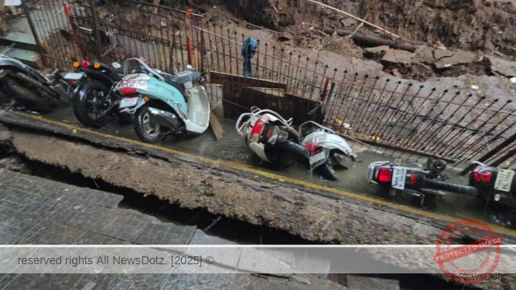 Wall Collapse in Vashi Plaza Parking Crushes Vehicles; CCTV Shows Narrow Escape 1 Untitled design - 2025-06-17T114304.369