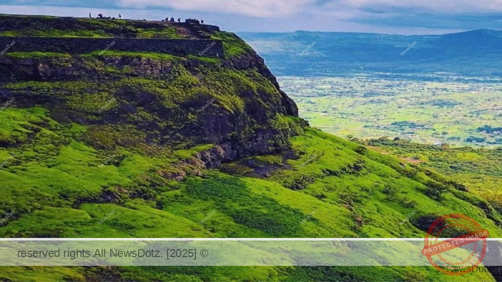 Mystery in the Valley: Talathi and Minor Girl Found Dead in Pune’s Junnar, Suicide Suspected 1 Untitled design - 2025-06-25T084926.781