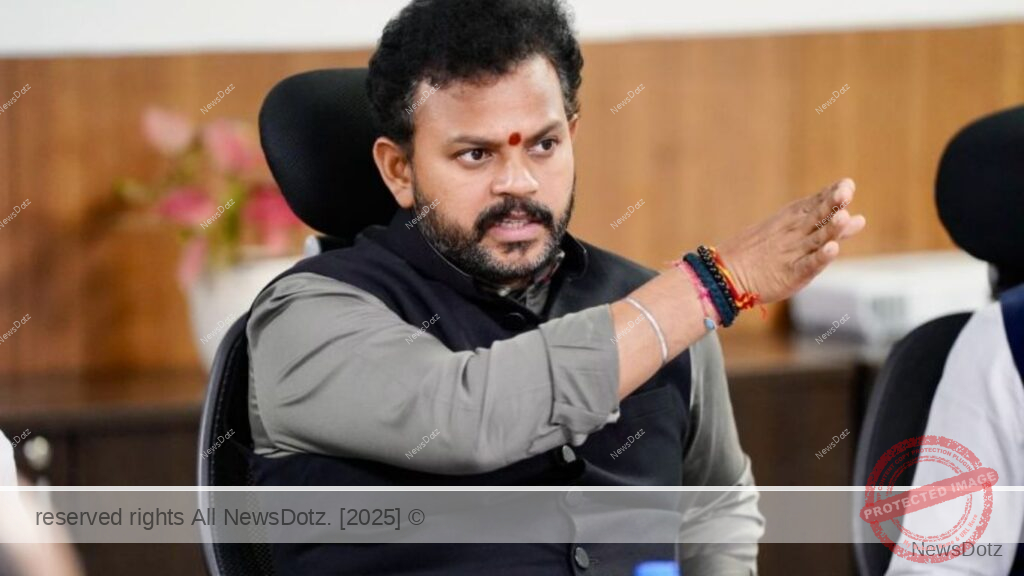 Shocking Lapses at Major Indian Airports: DGCA Flags Safety Gaps After Ahmedabad Crash 1 Untitled design - 2025-06-25T114813.898