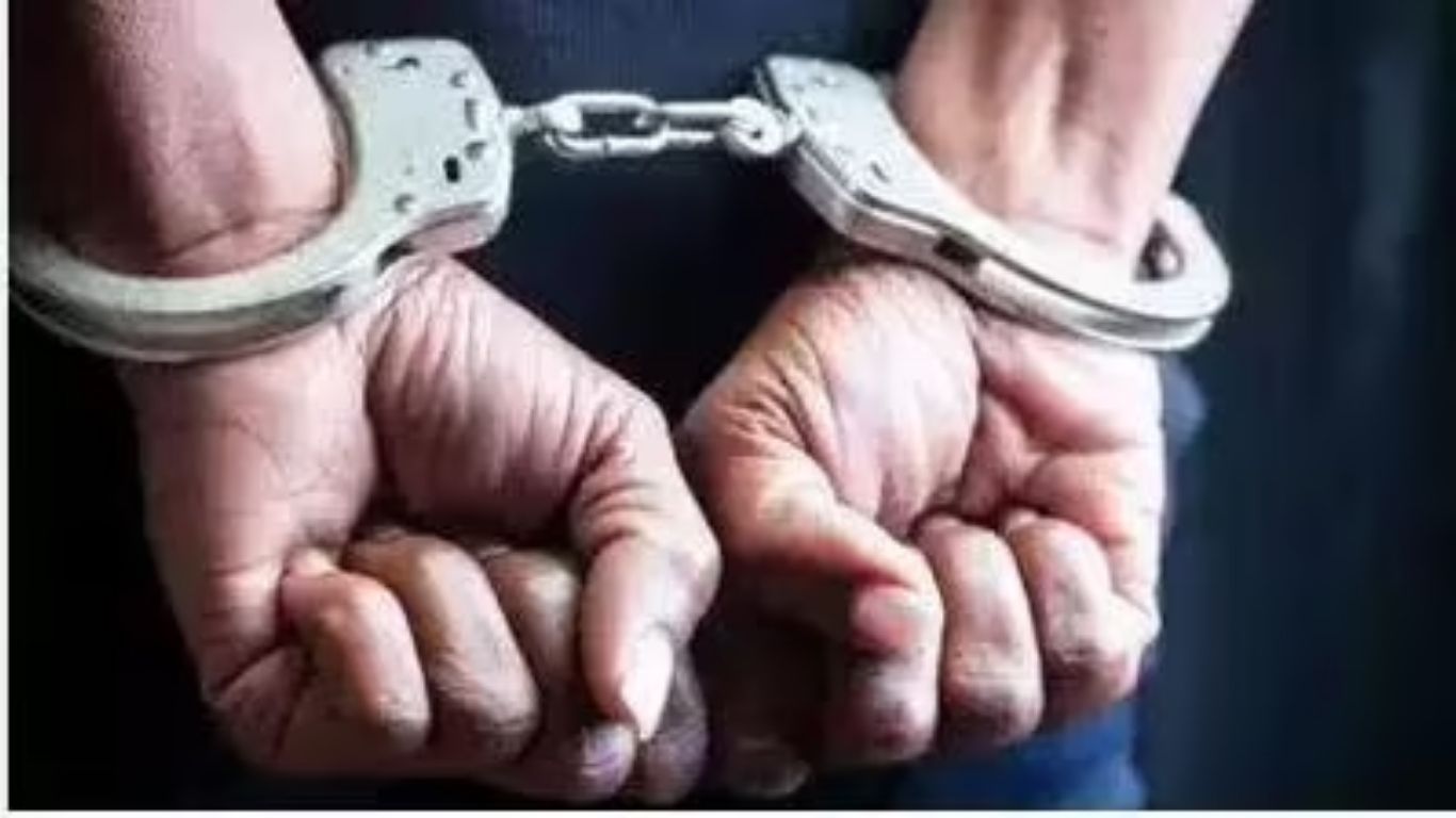 Kolhapur: Driver in Debt Robs Employer at Knifepoint, Arrested Within 12 Hours