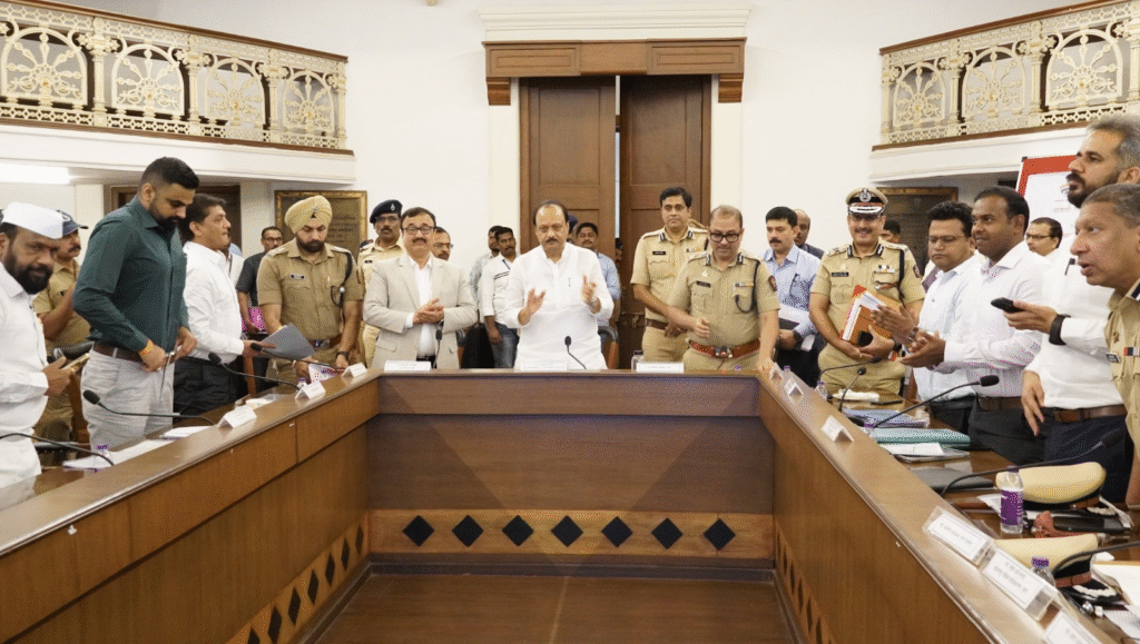 Pune Police Launches 'PTP Traffic Cop' App to Empower Citizens and Streamline Traffic Regulation 2 image 22