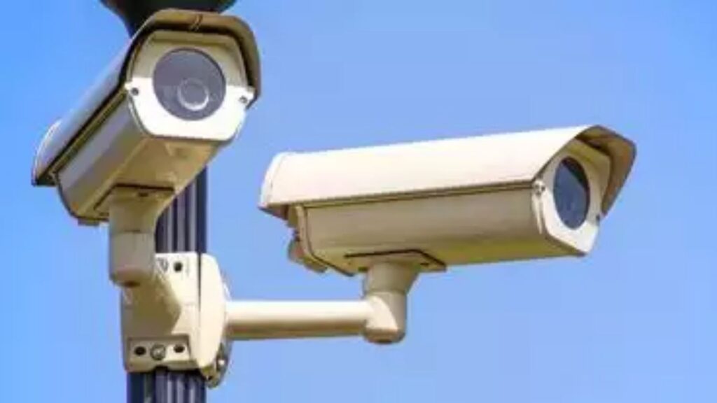 Darkened Streets: Non-Functional CCTV Cameras Spark Safety Fears in Pimple Gurav, Sangvi, and Pimple Saudagar 2 Untitled design 77 3