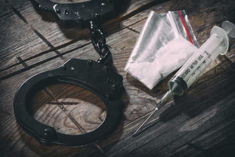 Drug Racket Busted in Sangli’s Kadegaon; Four Arrested with Narcotic Injections Worth Over ₹10 Lakh 2 image 71