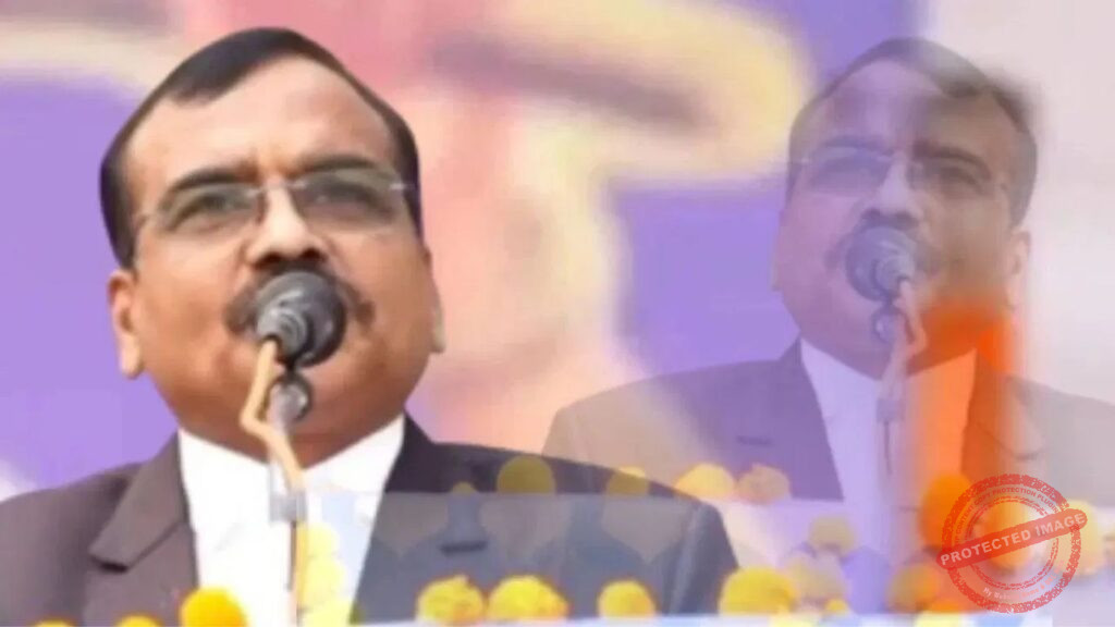 IAS officer