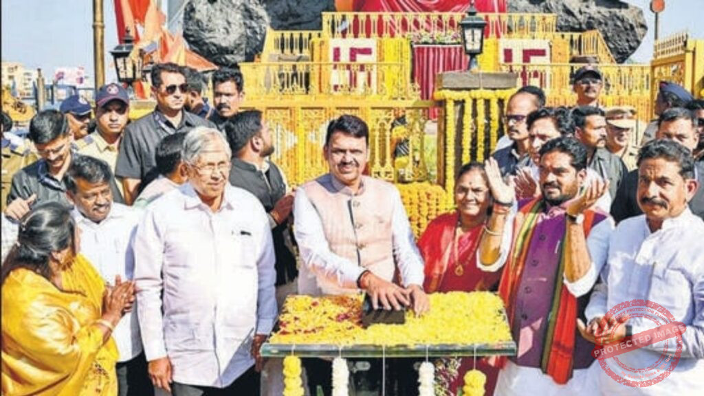 CM Fadnavis