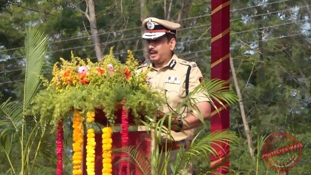 Vinoy Kumar Choubey (IPS)