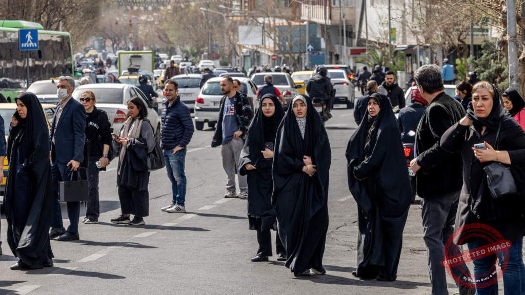 Thousands of Iranian Pilgrims Arrive in Saudi Arabia