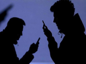 Singapore Blocks Online