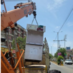 PCMC Removes 35 Illegal Stalls Near Schools and Colleges in Special Anti-Encroachment Drive
