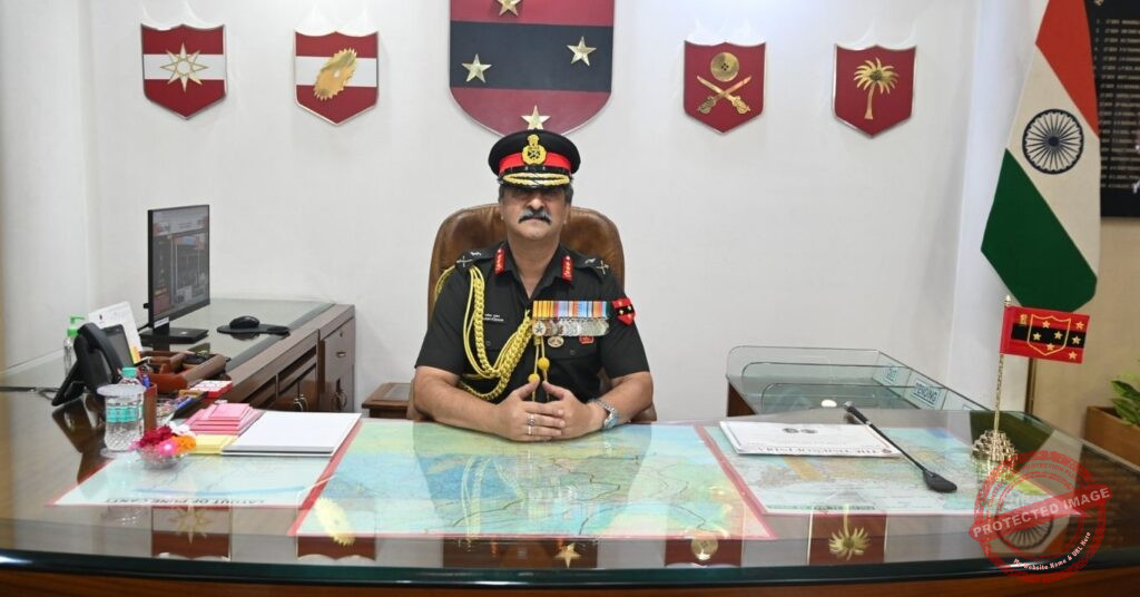 Lt Gen Rajesh Pushkar Assumes Command of Southern Command, Reaffirms Operational Readiness