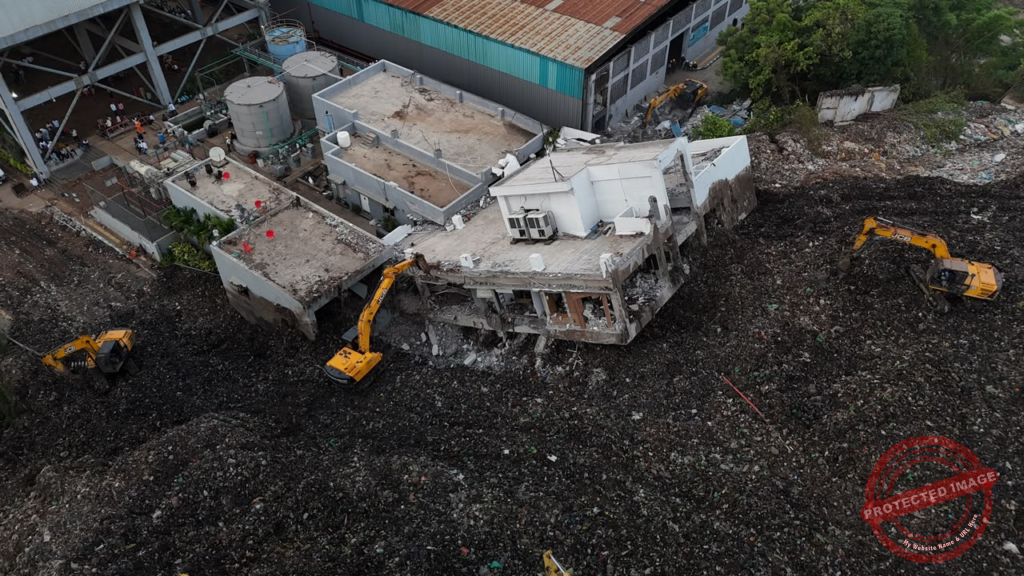 NDRF Stabilises Collapsed Moshi Building as Rescue Teams Prepare Safe Access to Reach Trapped Workers