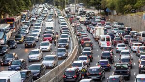 Pune Traffic Police Propose One-Way Rule on Undri Link Road Near Aryan World School